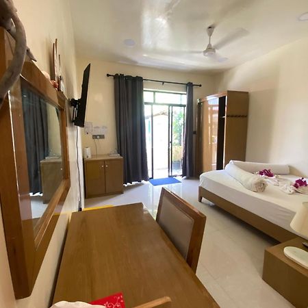 Maavaharu Guest House 힘마푸시 외부 사진