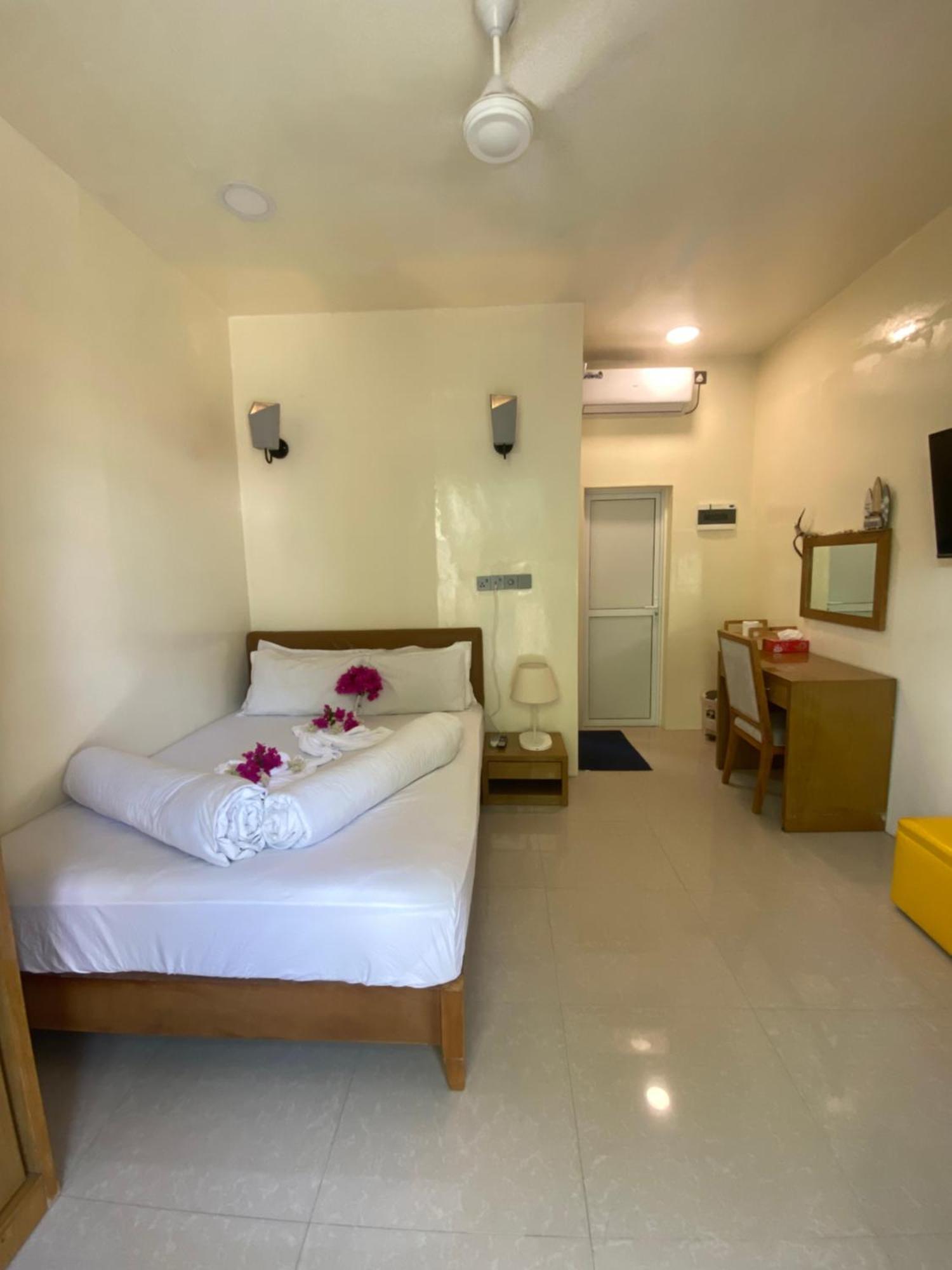 Maavaharu Guest House 힘마푸시 외부 사진