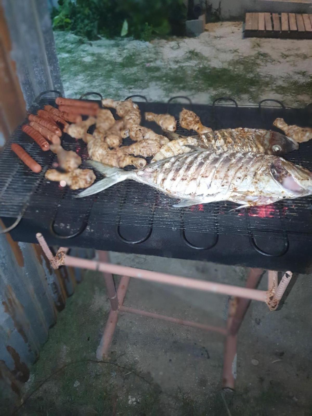 Maavaharu Guest House 힘마푸시 외부 사진